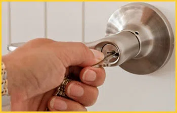 Exclusive Locksmith Service West Mifflin, PA 412-385-5521 - 16-emergency-unlock