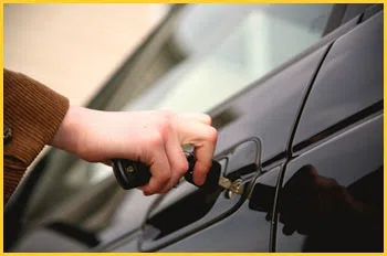 Exclusive Locksmith Service West Mifflin, PA 412-385-5521 - 18-car-unlock