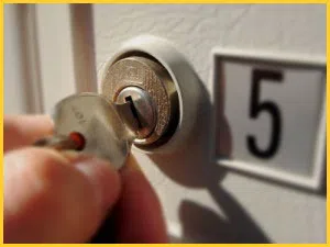 Exclusive Locksmith Service West Mifflin, PA 412-385-5521 - 9-mailbox-locks